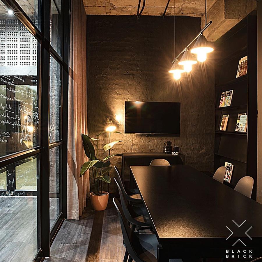 Blackbrick Sandton One Johannesburg Exterior photo